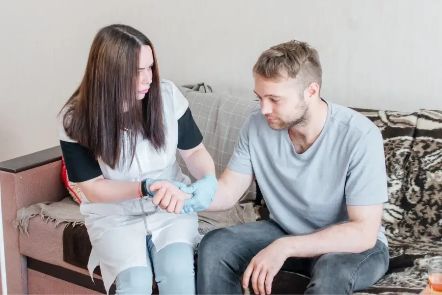 Нарколог на дом в Ачинске: быстро, недорого